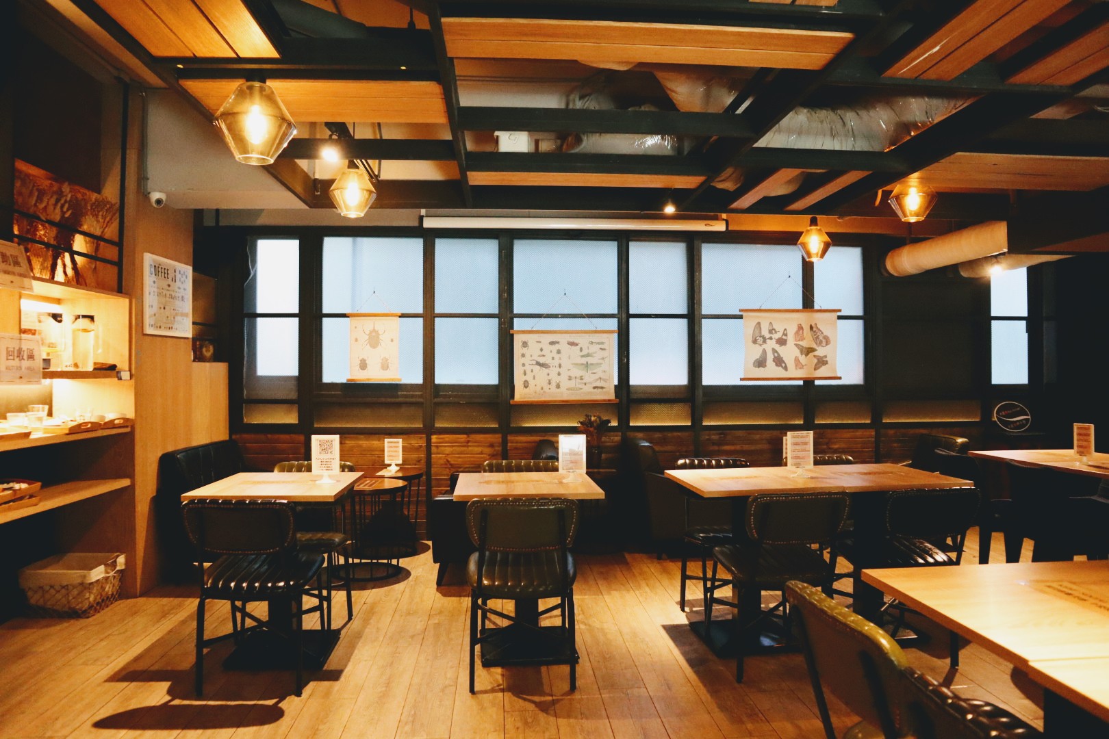【松山區咖啡廳】O.L.O CAFÉ，捷運站旁安靜高質感平價咖啡館